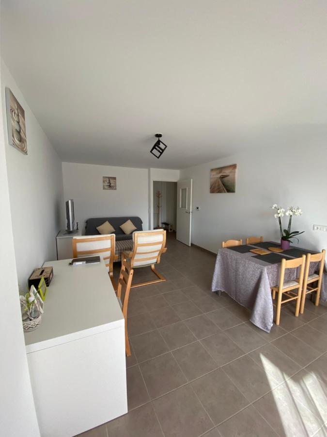 Chez Ngoc - Appartement Meuble Lannion Exterior photo